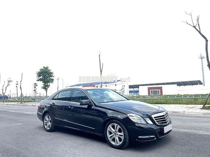 Mercedes Benz E Class 2010 E250 - 80000 km