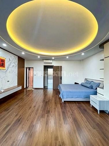 MẶT PHỐ HỒNG TIẾN - NGUYÊN VĂN CỪ -MT RỘNG - 7TẦNG THANG MÁY- VỈA HÈ 