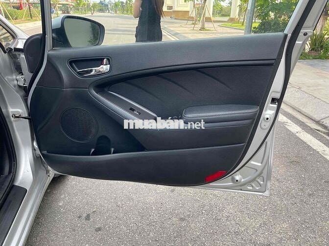 Kia K3 2015 1.6 AT - 150000 km