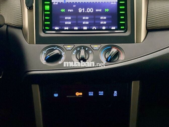Toyota Innova 2018 2.0E - 100456 km