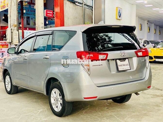 Toyota Innova 2018 2.0E - 100456 km