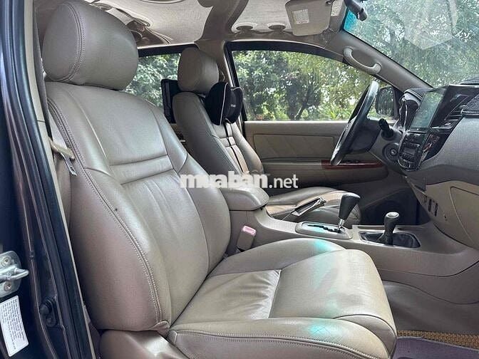 Toyota Fortuner 2011 2.7V - 130000 km