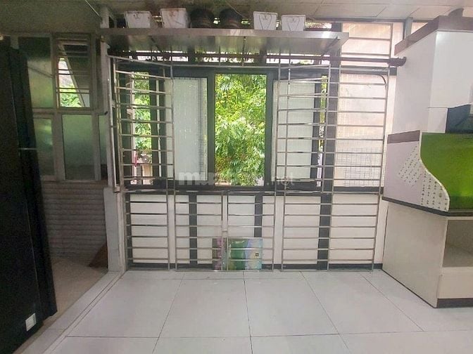 CHO THUÊ CĂN 2PN TẬP THỂ PHỐ QUÁN THÁNH - BA ĐÌNH - 70M2 - FULL NT