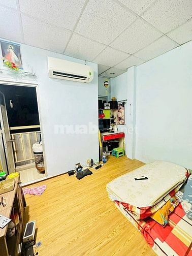 BÁN NHÀ 3 tầng 335/ Hoàng Sa, Tân Định, Quận 1, giá 3,55 tỷ