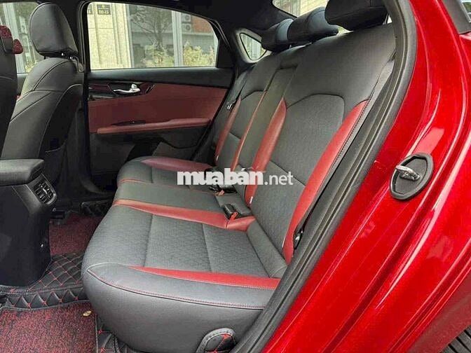 Kia K3 2022 2.0 Premium - 1.2 vạn Xe đi gia đình