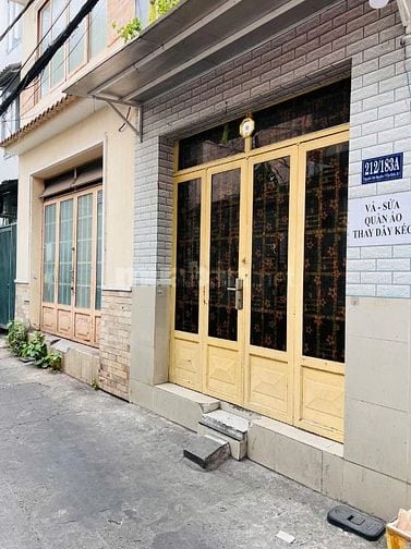 BÁN NHÀ 3 tầng 335/ Hoàng Sa, Tân Định, Quận 1, giá 3,55 tỷ