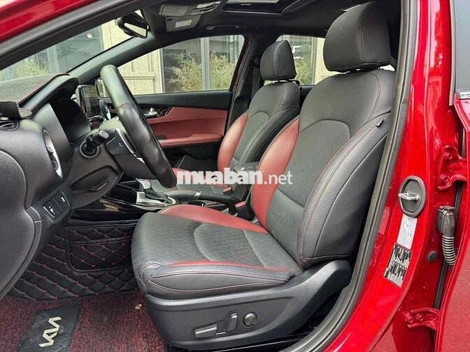 Kia K3 2022 2.0 Premium - 1.2 vạn Xe đi gia đình