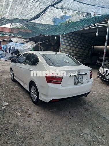 Honda City 2014 1.5 CVT - 128 km
