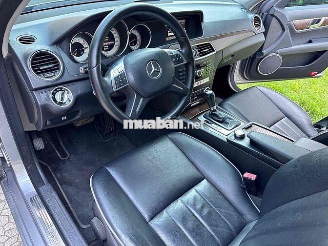 Mercedes Benz C Class 2013 C250 - 90000 km