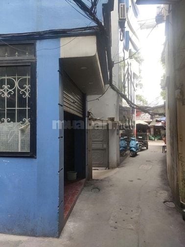 Cho thuê nhà chính chủ số 47 ngõ 221 Tôn Đức Thắng, Đống Đa, Hà Nội