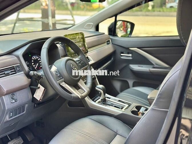 Mitsubishi Xpander 1.5 Premium 2022 Od zin 5.300km