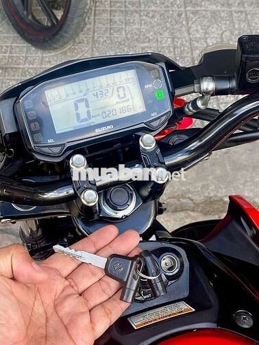 Suzuki GSX-S 2018 Chủ PHỐ Máy Zin êm