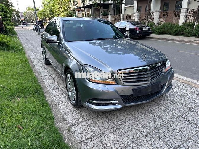 Mercedes Benz C Class 2013 C250 - 90000 km