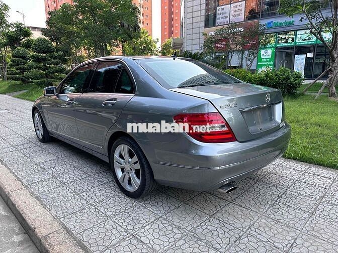 Mercedes Benz C Class 2013 C250 - 90000 km