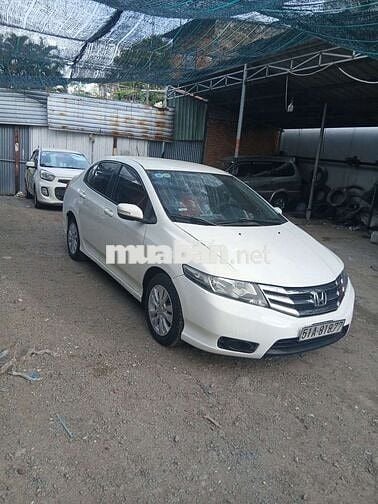 Honda City 2014 1.5 CVT - 128 km