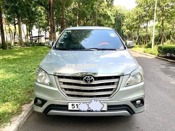 Bán Toyota Innova 2015 2.0E xe gia đình Zin nguyên