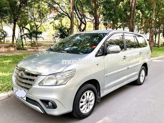 Bán Toyota Innova 2015 2.0E xe gia đình Zin nguyên