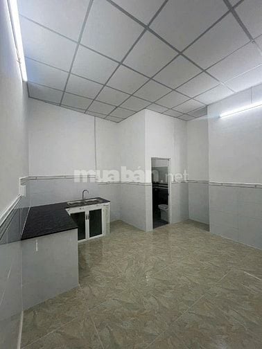 Cần bán gấp căn nhà 60m2 ở Thới Tam Thôn - Hóc Môn giá 750 triệu.