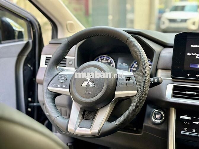 Mitsubishi Xpander 1.5 Premium 2022 Od zin 5.300km