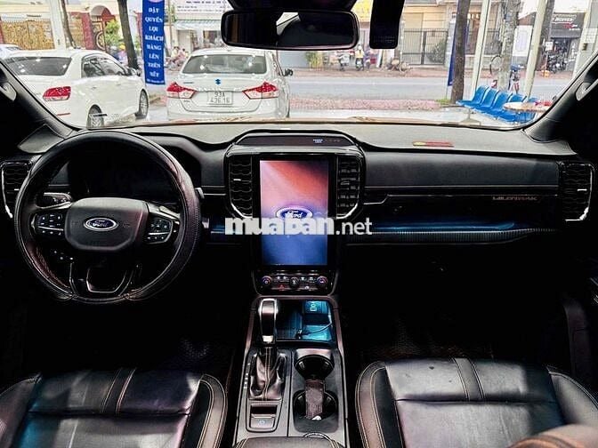 Ford Ranger Wildtrak 2.0L 4x4 AT full lịch sử hãng