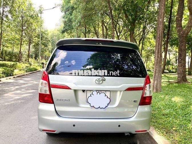 Bán Toyota Innova 2015 2.0E xe gia đình Zin nguyên