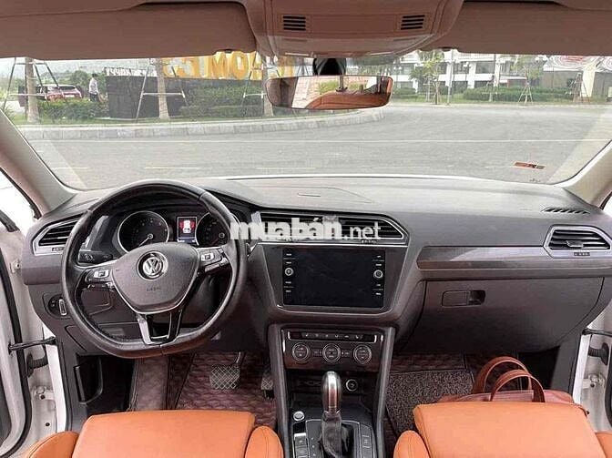 Volkswagen Tiguan 2018 - 150000 km