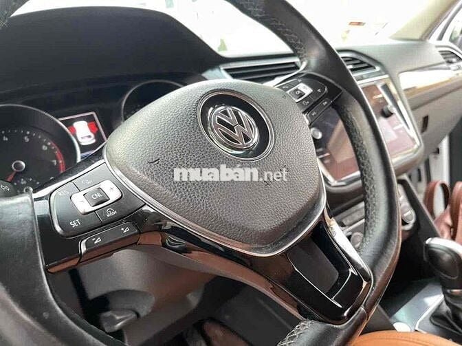 Volkswagen Tiguan 2018 - 150000 km