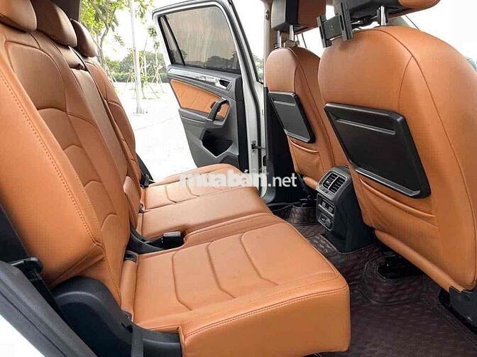 Volkswagen Tiguan 2018 - 150000 km