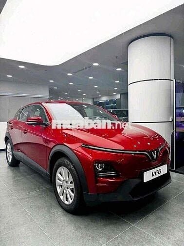 VinFast VF6 đủ màu giao ngay trả trước 140 triệu
