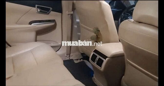 CAMRY ĐEN 2016 2.0 ODO CHUẨN 51.000KM, MUA MỚI