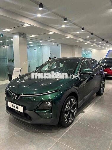 VinFast VF6 đủ màu giao ngay trả trước 140 triệu