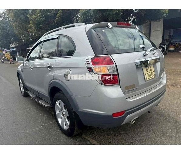 Chevrolet Captiva 2009 LT 2.4 MT - 100000 km
