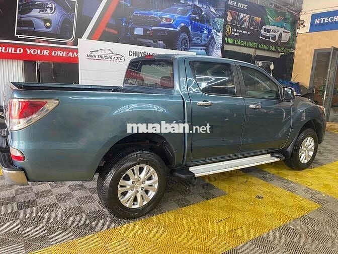 Mazda BT 50 2015 số tự động