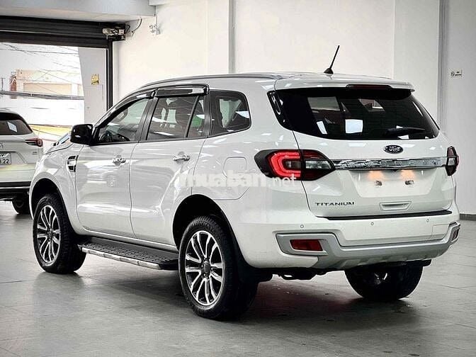 Ford Everest Titanium 2.0L AT 4x2 2021 siêu đẹp