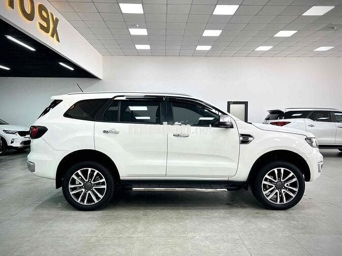 Ford Everest Titanium 2.0L AT 4x2 2021 siêu đẹp