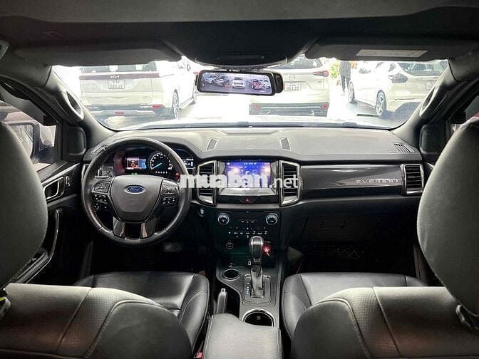 Ford Everest Titanium 2.0L AT 4x2 2021 siêu đẹp