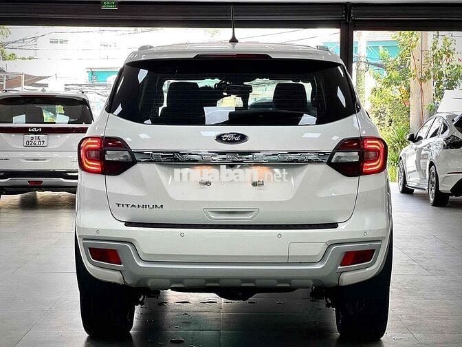Ford Everest Titanium 2.0L AT 4x2 2021 siêu đẹp