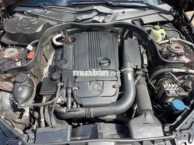 Mercedes Benz E Class 2009 E250 - 150000 km