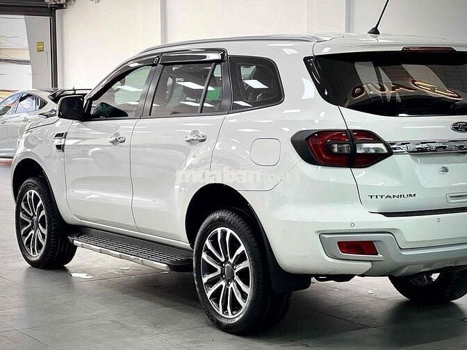 Ford Everest Titanium 2.0L AT 4x2 2021 siêu đẹp