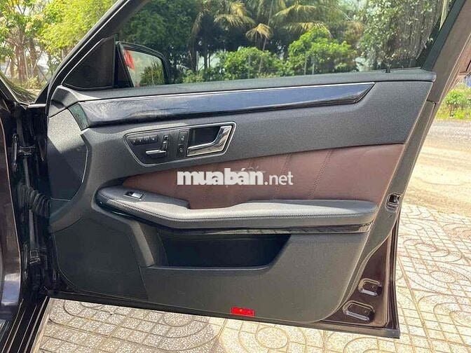 Mercedes Benz E Class 2009 E250 - 150000 km