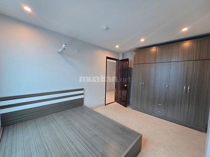 Chính chủ bán gấp nhà Phố Phan Kế Bính giá 24.9 tỷ, 85mx8 tầng, Mt 8m.