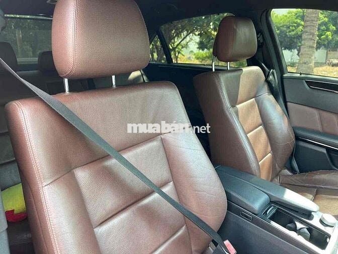 Mercedes Benz E Class 2009 E250 - 150000 km