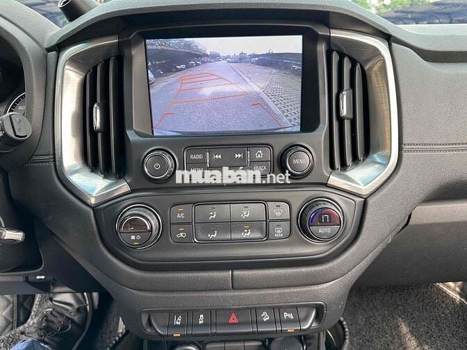 Chevrolet Trailblazer 2019 2.5LTZ 4x4 AT Đen 2 Cầu