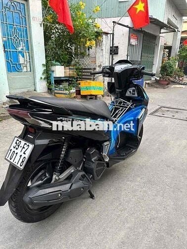 Bán xe AirBlade 2018, xe nhà chạy, máy còn êm