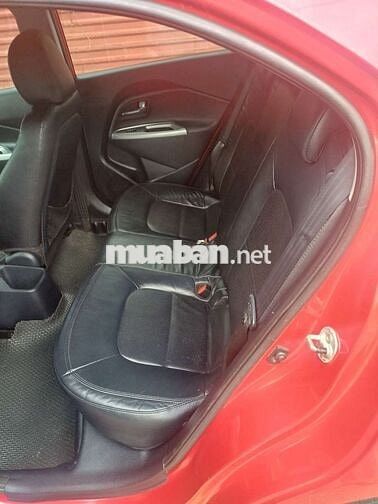 Kia Rio 2012 1.4 AT Hatchback - 97979 km