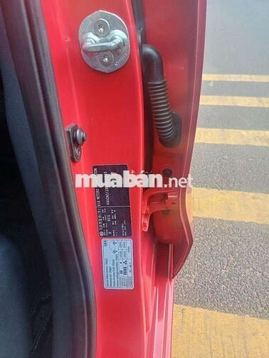 Kia Rio 2012 1.4 AT Hatchback - 97979 km