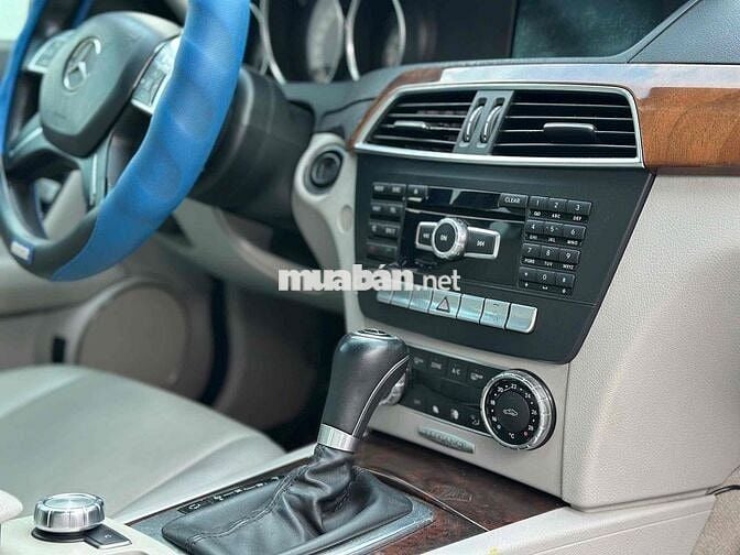 Mercedes Benz C Class 2011 C250 - 120000 km