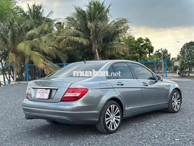 Mercedes Benz C Class 2011 C250 - 120000 km