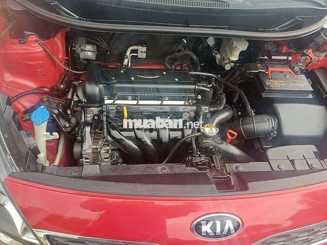 Kia Rio 2012 1.4 AT Hatchback - 97979 km