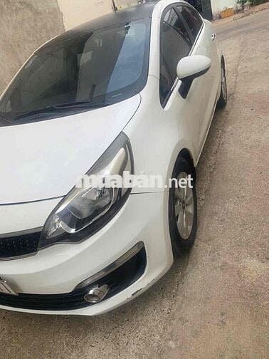 Kia Rio 2016 1.4 MT Sedan - 150000 km